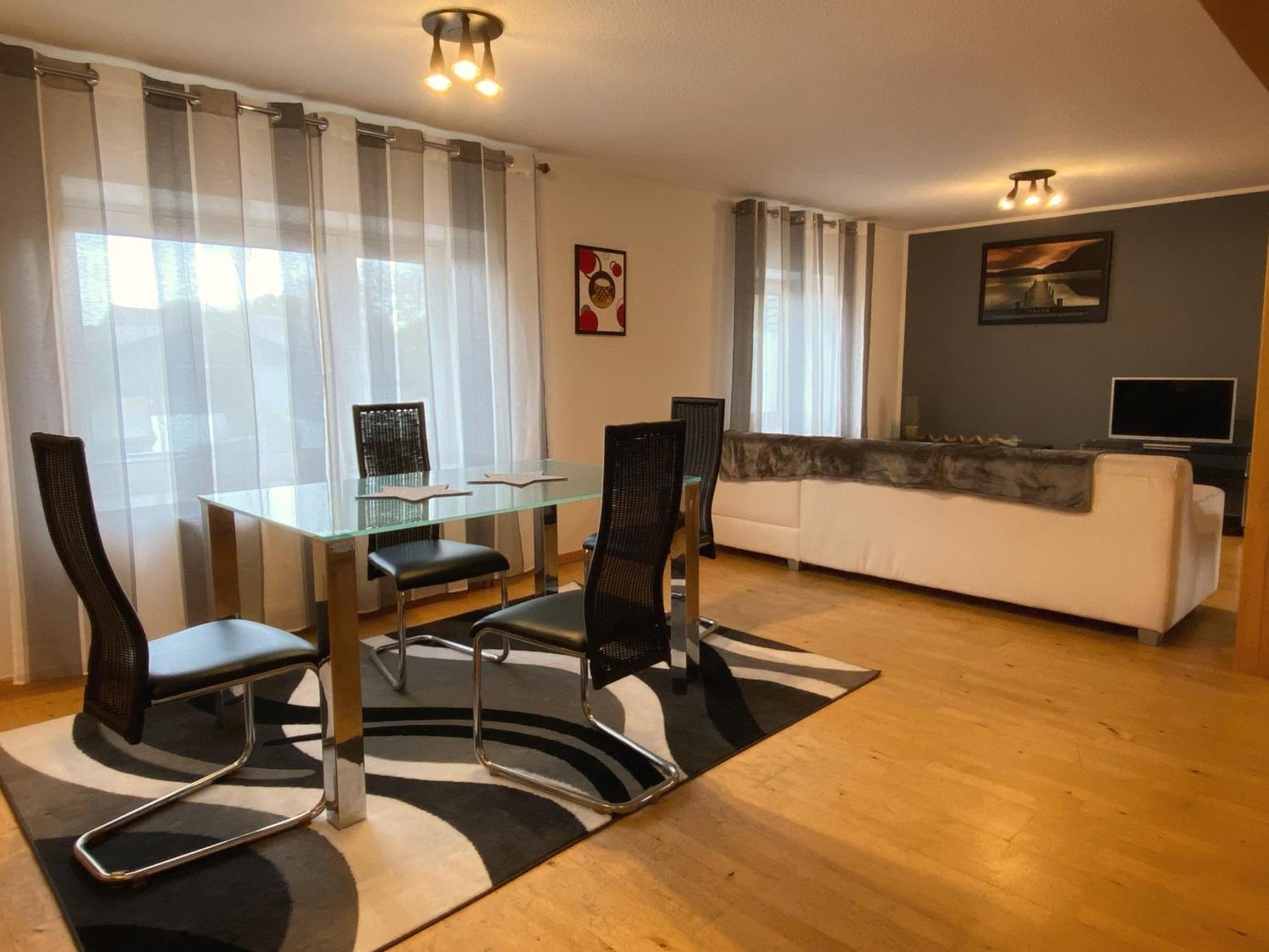 Hotel-Restaurant-Haus Berger Фирзен Экстерьер фото